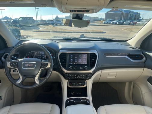 2021 GMC Acadia Denali