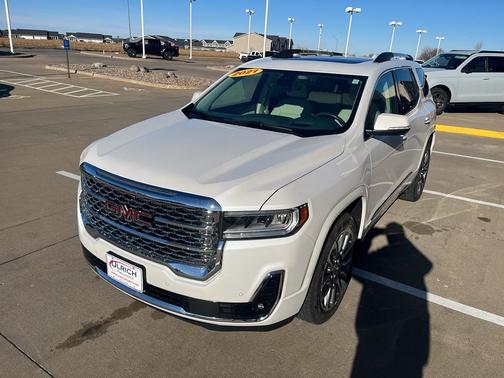 2021 GMC Acadia Denali