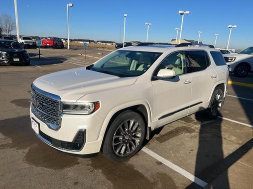 2021 GMC Acadia Denali