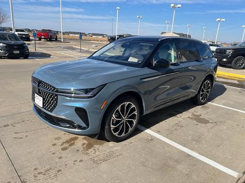 2026 Lincoln Nautilus Reserve