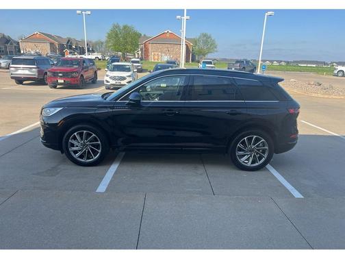 INFINITE BLACK MET CC 2026 Lincoln Corsair GRAND TOURING