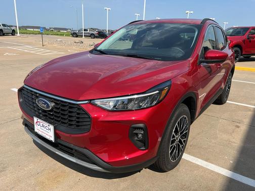 2025 Ford Escape PHEV