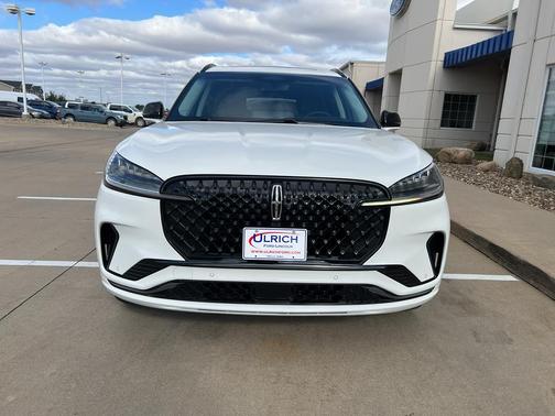 2025 Lincoln Aviator Reserve AWD
