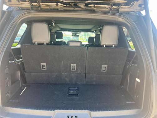 2022 Ford Expedition Platinum