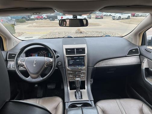 2011 Lincoln MKX Base