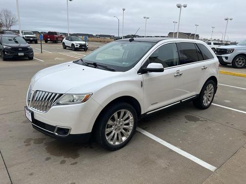 2011 Lincoln MKX Base