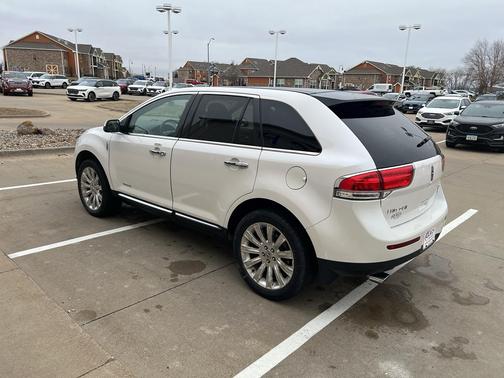 2011 Lincoln MKX Base