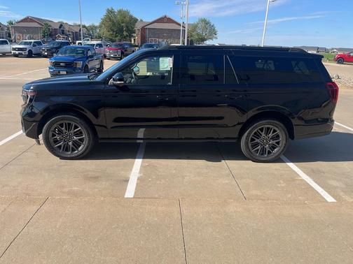 2025 Ford Expedition Max Platinum