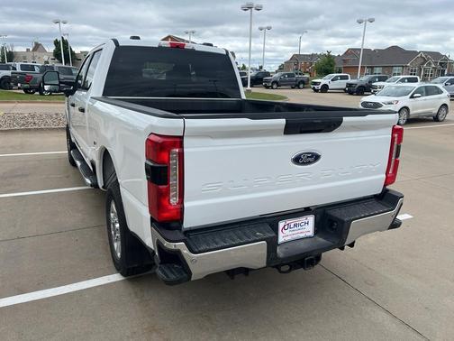 2023 Ford F-250 XLT