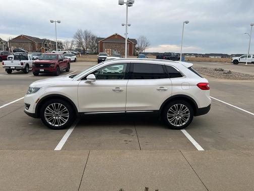 2017 Lincoln MKX Reserve