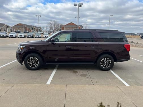 2024 Ford Expedition Max XLT
