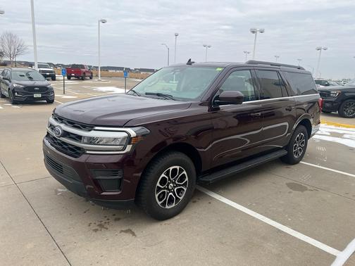 2024 Ford Expedition Max XLT
