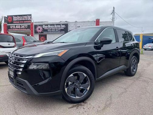 2025 Nissan Rogue SV