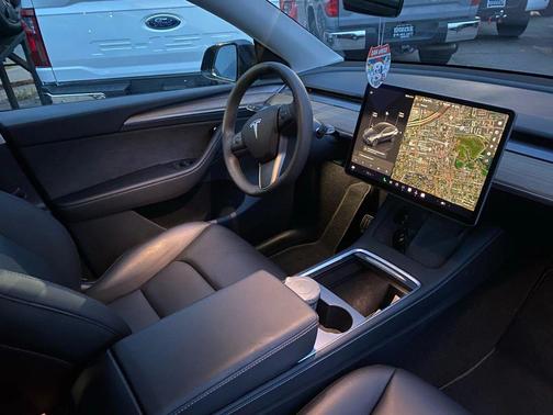 2024 Tesla Model Y Standard Sport Utility 4D