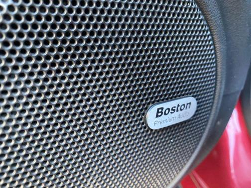 2011 Chevrolet Camaro 2LT