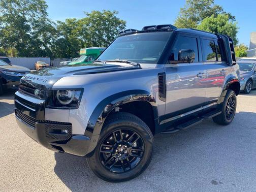 2023 Land Rover Defender 110 S