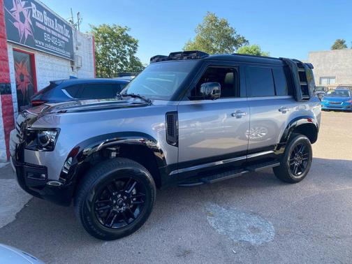2023 Land Rover Defender 110 S