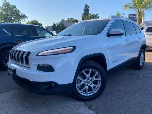 2015 Jeep Cherokee Sport