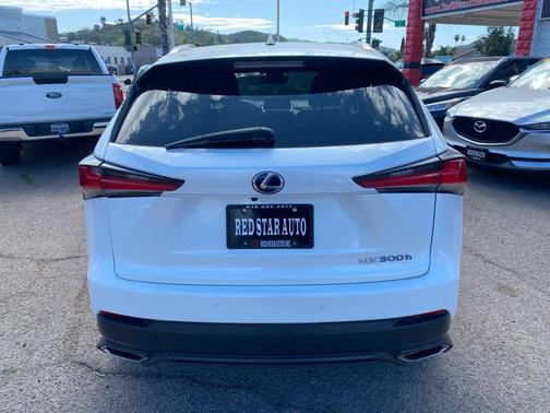 2018 Lexus NX 300h Base