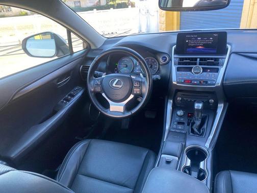 2018 Lexus NX 300h Base