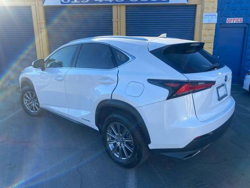 2018 Lexus NX 300h Base