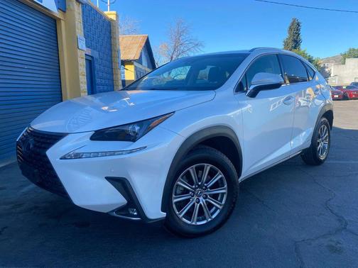 2018 Lexus NX 300h Base