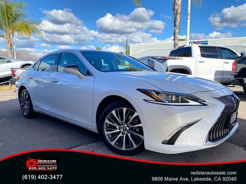 2021 Lexus ES 300h Base