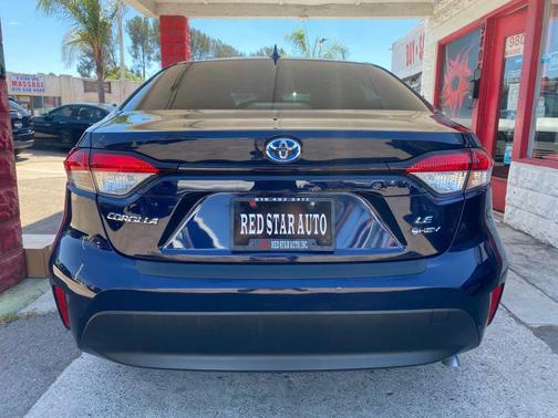2025 Toyota Corolla Hybrid SE