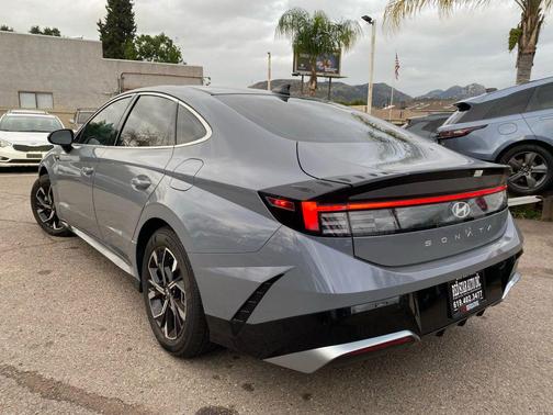 2025 Hyundai SONATA SEL