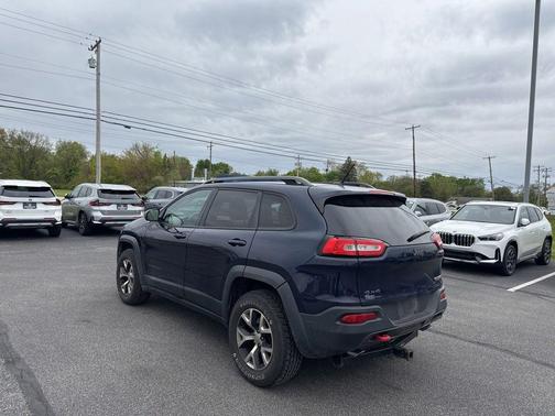 True Blue Pearlcoat 2014 Jeep Cherokee Trailhawk