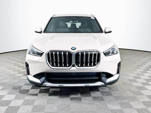 Dune Grey Metallic 2026 BMW X1 xDrive28i