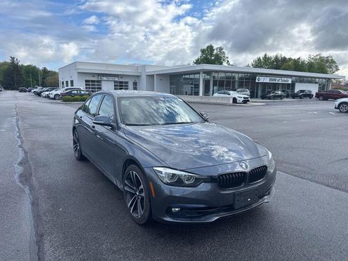 Mineral Gray Metallic 2018 BMW 330e iPerformance