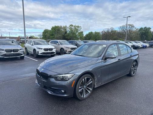 Mineral Gray Metallic 2018 BMW 330e iPerformance