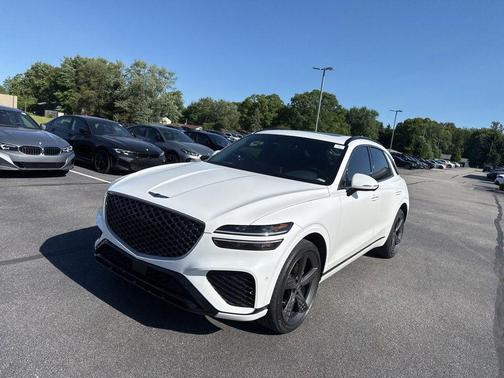 Uyuni White 2022 Genesis GV70 2.5T AWD