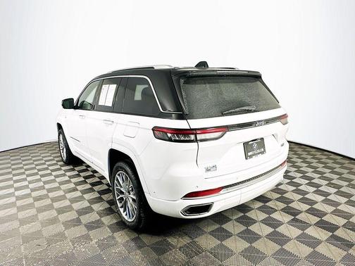 2022 Jeep Grand Cherokee 4xe Summit