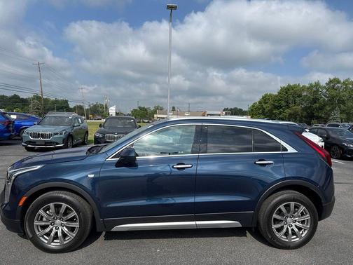 Twilight Blue Metallic 2019 Cadillac XT4 Premium Luxury