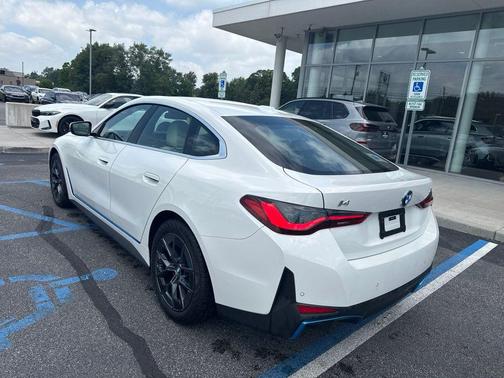 Alpine White 2023 BMW i4 Gran Coupe eDrive35