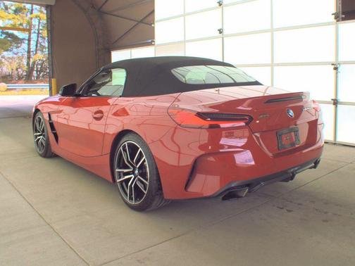 San Francisco Red Metallic 2025 BMW Z4 M40i