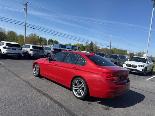 Melbourne Red Metallic 2016 BMW 328 xDrive