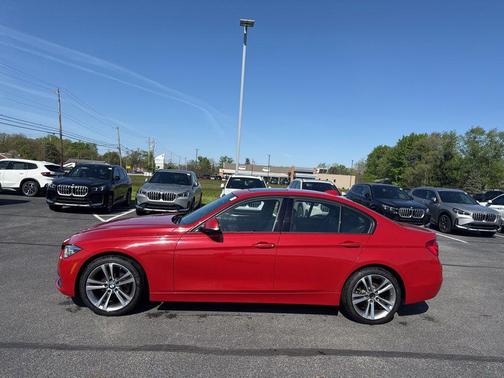 Melbourne Red Metallic 2016 BMW 328 xDrive