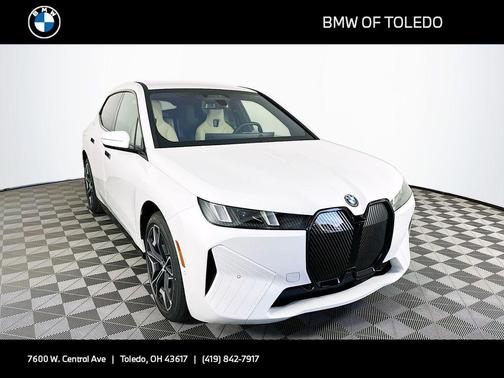 2026 BMW iX xDrive45