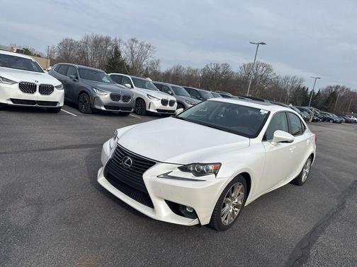 2016 Lexus IS 300 Base