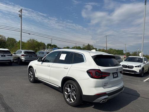 Alpine White 2024 BMW X3 xDrive30i
