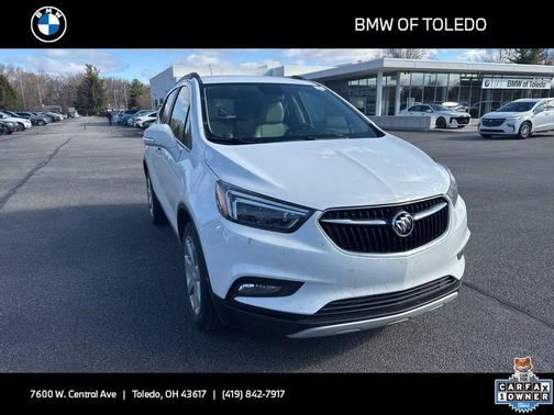Summit White 2019 Buick Encore Essence