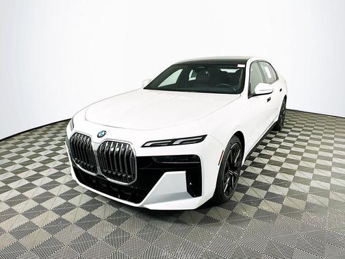 2023 BMW 760 i xDrive