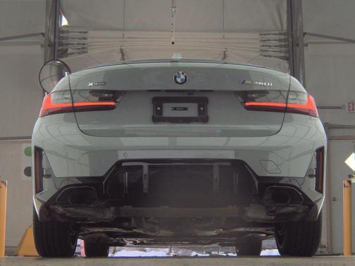 2025 BMW M340 xDrive