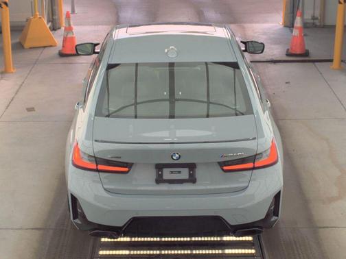 2025 BMW M340 xDrive