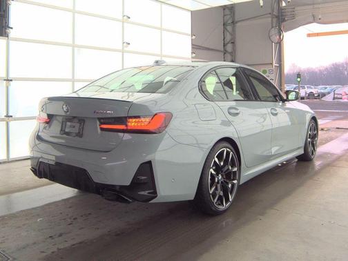 2025 BMW M340 xDrive