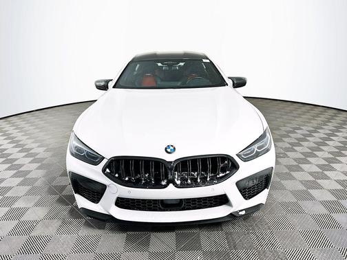2023 BMW M8 Gran Coupe i