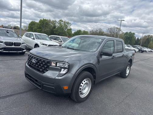 CARBONIZED GRAY METALLIC 2025 Ford Maverick XL